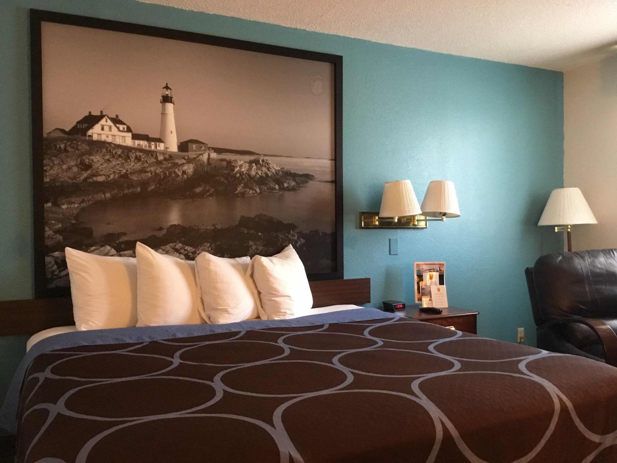 Super 8 By Wyndham Portland/Westbrook Area Otel Dış mekan fotoğraf
